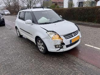 Auto incidentate Suzuki Swift 1.3 VVT 2009/10