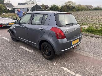 Suzuki Swift 1.3 VVT picture 4