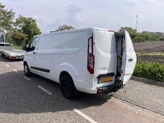 Ford Transit Custom 2.0 TDCi Automaat picture 4