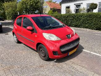 skadebil auto Peugeot 107 1.0-12V 2010/6