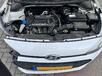 Hyundai I-20 1.2 HP i-Motion picture 6