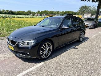 BMW 3-serie Touring 318d High Executive picture 2