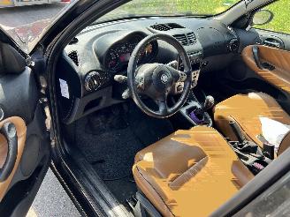Alfa Romeo 147 1.6+16V Twinspark picture 5