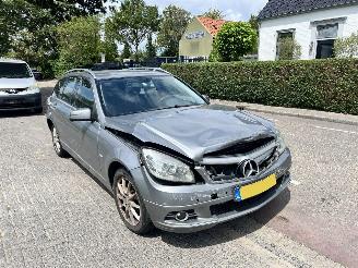 Vaurioauto  passenger cars Mercedes C-klasse 200 CDi Business Edition Avantgarde 2010/12