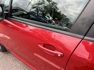 Peugeot 208 1.2 VTi Envy picture 10