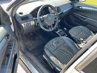 Opel Astra 1.6-16V Cosmo picture 5