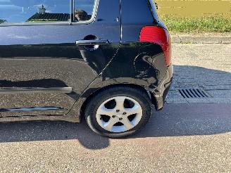 Suzuki Swift 1.5 VVT picture 10