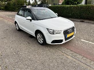 Auto incidentate Audi A1 1.2 TFSiSPORTBACK 2012/4