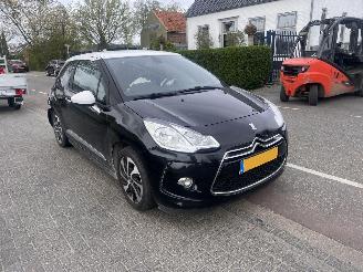 Unfallwagen Citroën DS3 1.2 VTi Chic 2012/12