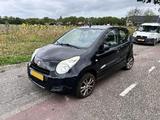 Suzuki Alto 1.0-12V picture 2