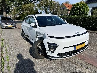 Auto incidentate Hyundai Kona Electric Comfort 48,4 KWh 2024/3