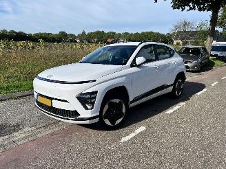 Hyundai Kona Electric Comfort 48,4 KWh picture 2