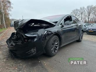 Uttjänta bilar auto Tesla Model X Model X, SUV, 2013 100X 2018/6
