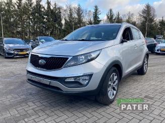 Auto da rottamare Kia Sportage Sportage (SL), Terreinwagen, 2010 / 2016 1.6 GDI 16V 4x2 2015/5