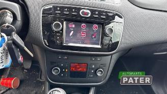Fiat Punto Punto III (199), Hatchback, 2012 0.9 TwinAir Turbo 100 picture 10