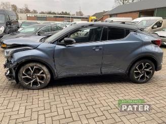 Toyota C-HR C-HR (X1,X5), SUV, 2016 2.0 16V Hybrid picture 7
