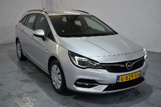 Uttjänta bilar auto Opel Astra SPORTS TOURER 2019/11