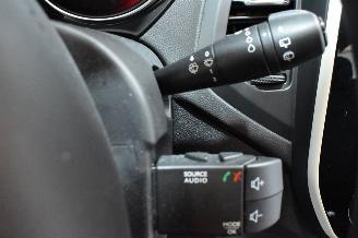 Renault Captur 0.9 TCe Life picture 30