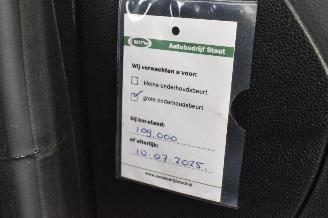 Renault Captur 0.9 TCe Life picture 26