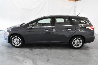 Ford Focus 1.0 EcoB. Titanium picture 4