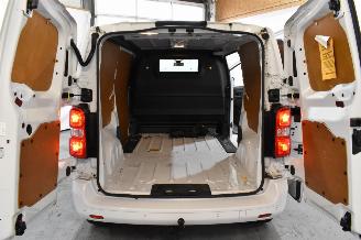 Peugeot Expert 2.0 BlueHDI 145 Senamp;S picture 24