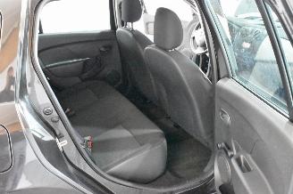 Dacia Logan  picture 14