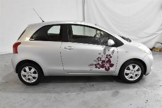 Toyota Yaris  picture 8