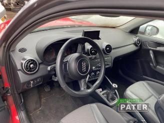Audi A1 A1 Sportback (8XA/8XF), Hatchback 5-drs, 2011 / 2018 1.0 TFSI 12V picture 13