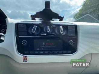 Volkswagen Up! Up! (121), Hatchback, 2011 1.0 12V 75 picture 7