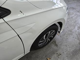 Volkswagen Polo 1.0 TSI Life picture 9