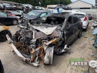Vrakbiler auto Mercedes C-klasse C (W205), Sedan, 2013 / 2021 C-200 2.0 CGI 16V 2014/7