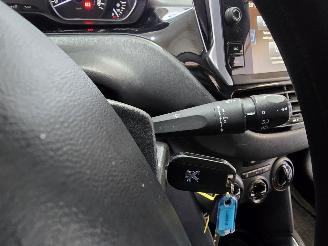 Peugeot 208 1.2 PureT. Blue Lion picture 22