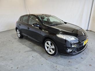Damaged car Renault Mégane 1.2 TCe Collection 2013/10