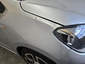 Volkswagen Up! 1.0 high up! BlueM. picture 9