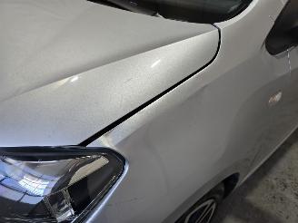 Volkswagen Up! 1.0 high up! BlueM. picture 11