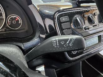 Volkswagen Up! 1.0 high up! BlueM. picture 29