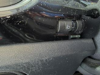 Volkswagen Up! 1.0 high up! BlueM. picture 27