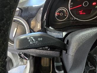 Volkswagen Up! 1.0 high up! BlueM. picture 28