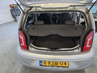 Volkswagen Up! 1.0 high up! BlueM. picture 19