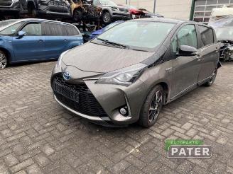 Toyota Yaris Yaris III (P13), Hatchback, 2010 / 2020 1.5 16V Hybrid picture 1