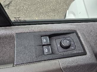 Volkswagen Crafter 2.0 TDI L4 Hi picture 23