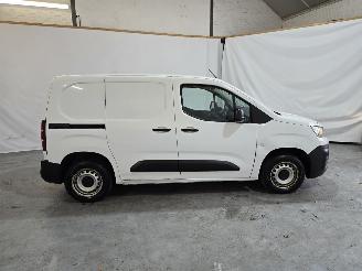 Peugeot Partner 1.5 BlueHDI Premium picture 8