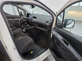 Peugeot Partner 1.5 BlueHDI Premium picture 17