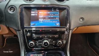 Jaguar XJ 3.0 V6D Premium Luxury picture 36
