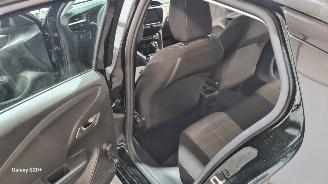 Opel Corsa 1.2 Edition picture 12