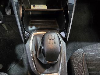 Peugeot 208 1.2 PureTech Active picture 32