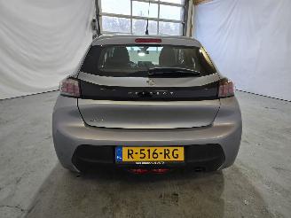 Peugeot 208 1.2 PureTech Active picture 6
