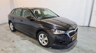 Schadeauto Skoda Scala 1.0 TSI Ambition 2021/5