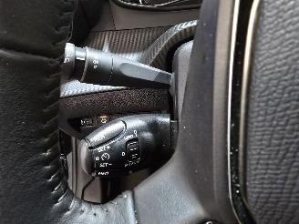 Peugeot 208 1.2 PT Active Pack picture 25