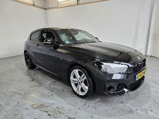 skadebil auto BMW 1-serie 118i Edition M Sport Shadow High Executive 2019/10